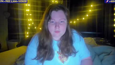 molly_moons online show from November 27, 2025, 4:25 am
