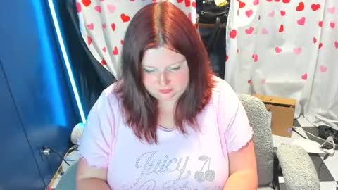 molly_moons online show from July 18, 2026, 2:38 am