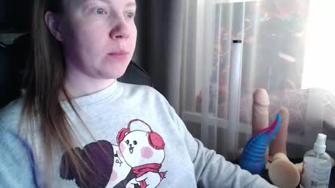 Snapshot of molly_royse chatting on March 9, 2026, 9:35 am I have new photos come and see with love Molly online show from March 9, 2026, 9:35 am