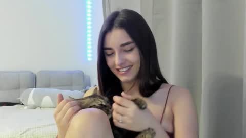 Snapshot of molly_ww chatting on February 16, 2026, 11:56 pm Molly online show from February 16, 2026, 11:56 pm