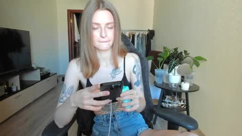 Snapshot of mollydangerous chatting on May 24, 2026, 2:55 pm Taisha online show from May 24, 2026, 2:55 pm