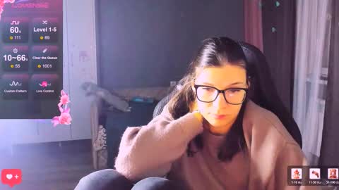  KIRA  online show from January 13, 2026, 2:06 am