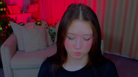 Molly online show from April 1, 2026, 10:49 am