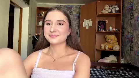 Snapshot of mollyqueen18 chatting on July 7, 2026, 8:07 am Molly online show from July 7, 2026, 8:07 am