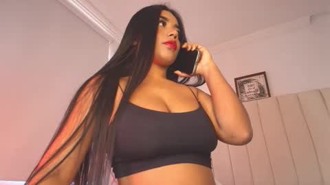 Snapshot of mollyrivera chatting on February 14, 2025, 6:40 pm Molly online show from February 14, 2025, 6:40 pm