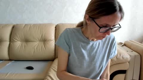 Snapshot of mollystory chatting on February 17, 2025, 11:34 am AngelMomm online show from February 17, 2025, 11:34 am