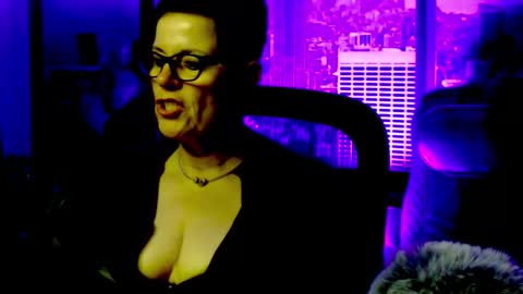 Snapshot of mollysun chatting on November 27, 2025, 7:05 pm MollySun Nina Randmann online show from November 27, 2025, 7:05 pm