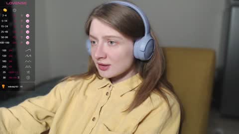 Snapshot of mollytucker chatting on December 8, 2024, 1:58 pm mollytucker online show from December 8, 2024, 1:58 pm