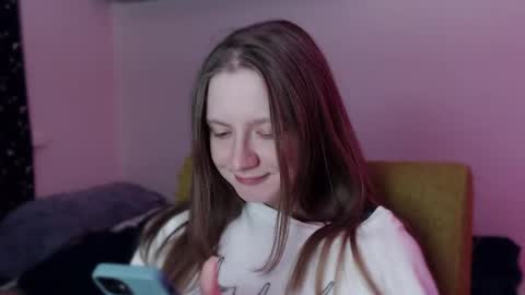 Snapshot of mollytucker chatting on February 28, 2025, 2:53 pm mollytucker online show from February 28, 2025, 2:53 pm