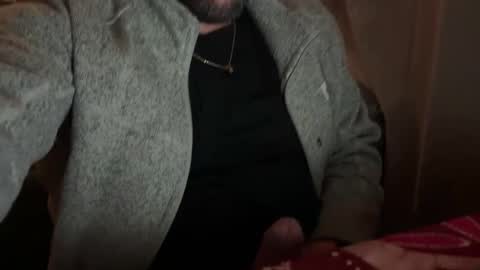 molten_escargot online show from December 23, 2024, 2:56 am