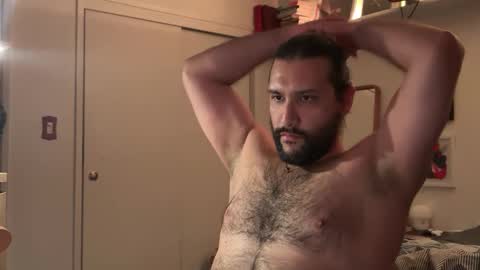 molten_escargot online show from January 15, 2025, 4:47 am