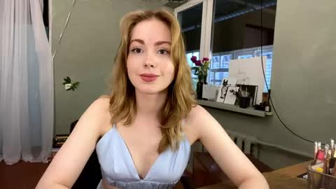 Snapshot of molyangel chatting on June 7, 2026, 4:55 pm Oksana online show from June 7, 2026, 4:55 pm