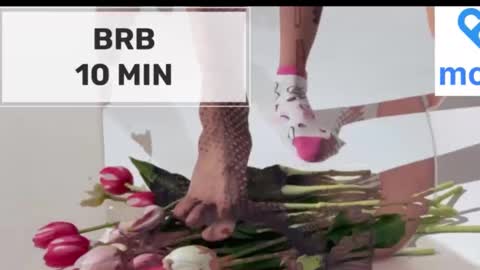 Snapshot of mommy_cum chatting on November 20, 2025, 2:12 am Mommy online show from November 20, 2025, 2:12 am