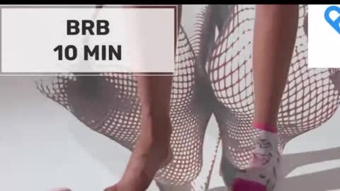 Snapshot of mommy_cum chatting on December 1, 2025, 1:54 am Mommy online show from December 1, 2025, 1:54 am