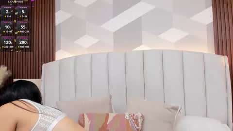 Snapshot of mommy_naughty_ chatting on November 14, 2025, 11:31 am Letty Smith online show from November 14, 2025, 11:31 am