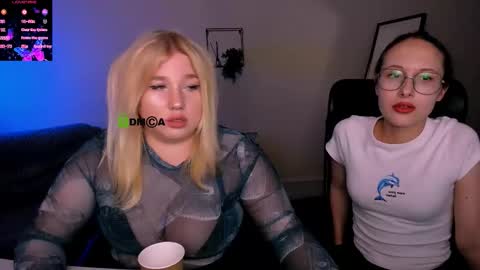 Snapshot of mona_cloud chatting on September 9, 2025, 7:35 pm Mona online show from September 9, 2025, 7:35 pm