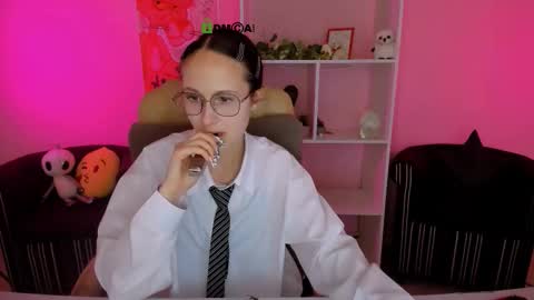 Snapshot of mona_cloud chatting on September 23, 2025, 8:23 pm Mona online show from September 23, 2025, 8:23 pm