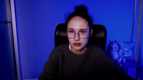 Snapshot of mona_cloud chatting on October 9, 2025, 7:45 pm Mona online show from October 9, 2025, 7:45 pm