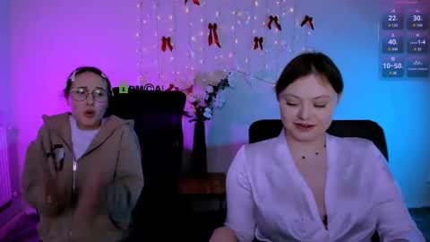 Snapshot of mona_cloud chatting on February 7, 2026, 7:50 pm Mona online show from February 7, 2026, 7:50 pm