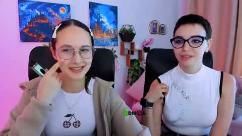 Snapshot of mona_cloud chatting on June 28, 2026, 8:53 am Mona online show from June 28, 2026, 8:53 am