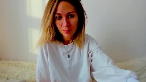 Mona online show from January 4, 2025, 7:24 am