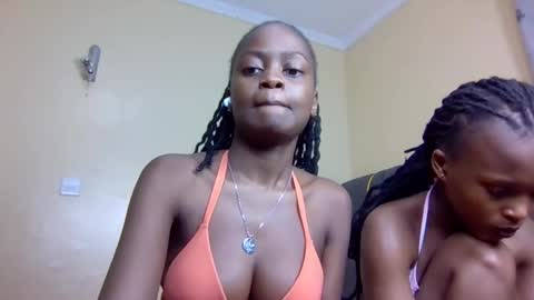 Mona online show from October 20, 2025, 12:05 pm