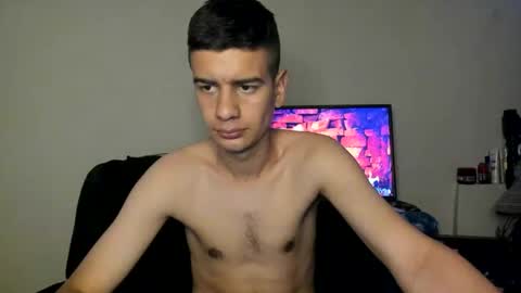 Snapshot of monarquia_ chatting on December 4, 2024, 7:56 pm nicolas online show from December 4, 2024, 7:56 pm