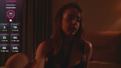 Emily  online show from September 25, 2025, 4:11 pm