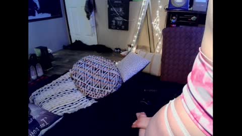 Monica online show from January 9, 2025, 3:23 pm