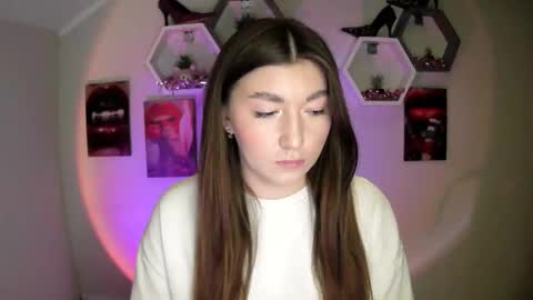 Snapshot of monica_sweets chatting on September 15, 2025, 11:10 am sweet girl and shine body online show from September 15, 2025, 11:10 am