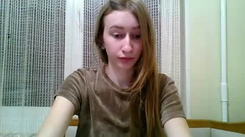 Snapshot of monica_tamayo chatting on July 13, 2026, 8:44 pm Monica online show from July 13, 2026, 8:44 pm