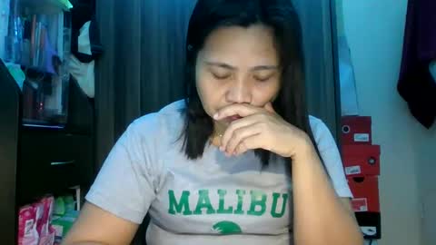 Snapshot of monicabrave79 chatting on February 27, 2025, 12:54 am monicabrave79 online show from February 27, 2025, 12:54 am