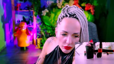 Snapshot of monicamaxwel chatting on January 9, 2026, 10:40 am Monika online show from January 9, 2026, 10:40 am