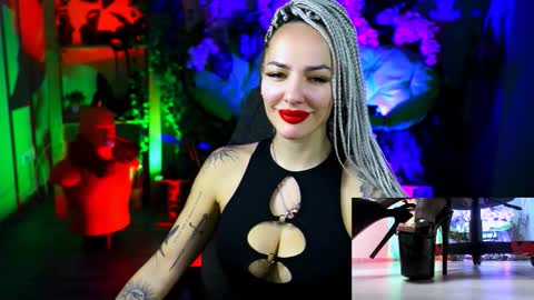 Snapshot of monicamaxwel chatting on January 11, 2026, 11:15 am Monika online show from January 11, 2026, 11:15 am