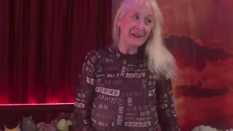 Snapshot of monicutex chatting on December 14, 2024, 3:07 am Monika    online show from December 14, 2024, 3:07 am