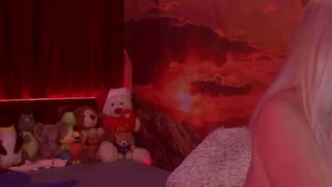 Snapshot of monicutex chatting on February 14, 2025, 4:37 am Monika    online show from February 14, 2025, 4:37 am