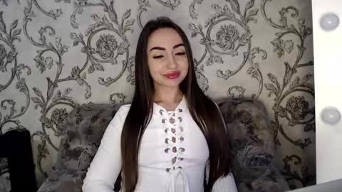 monika_2025 online show from January 19, 2025, 12:39 pm