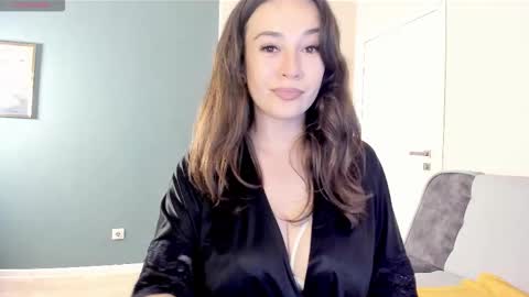 Snapshot of monika_style chatting on September 21, 2025, 4:19 pm Monika online show from September 21, 2025, 4:19 pm