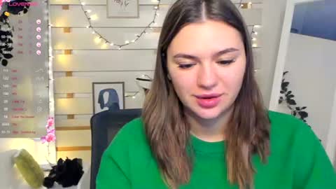 Monika online show from November 14, 2025, 7:07 am