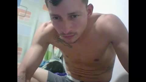 monito_hot17 online show from November 29, 2025, 4:37 am