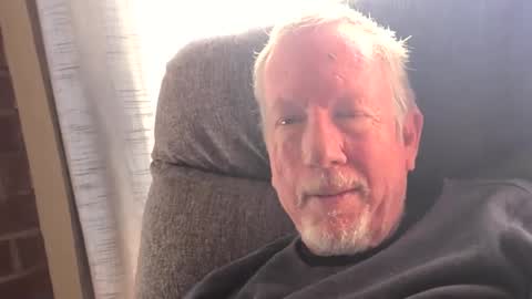 Monkee Dance online show from February 9, 2025, 9:39 pm