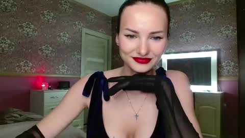 Snapshot of monparis_dream chatting on November 16, 2025, 2:11 pm monparis_dream online show from November 16, 2025, 2:11 pm