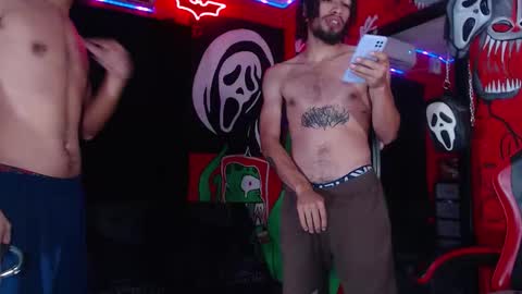 Xavier Rodriguez online show from December 17, 2025, 6:41 am