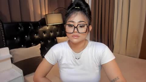 Snapshot of monstrouscockdivaontop chatting on January 19, 2025, 9:02 pm Ruthie online show from January 19, 2025, 9:02 pm