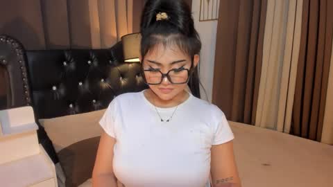 Snapshot of monstrouscockdivaontop chatting on January 24, 2025, 9:58 pm Ruthie online show from January 24, 2025, 9:58 pm