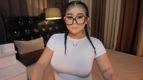 Snapshot of monstrouscockdivaontop chatting on January 29, 2025, 5:13 pm Ruthie online show from January 29, 2025, 5:13 pm