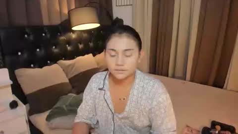 Snapshot of monstrouscockdivaontop chatting on February 1, 2025, 11:27 pm Ruthie online show from February 1, 2025, 11:27 pm