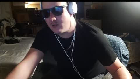 Snapshot of montana6897 chatting on January 21, 2025, 12:18 pm Kingalby817 online show from January 21, 2025, 12:18 pm