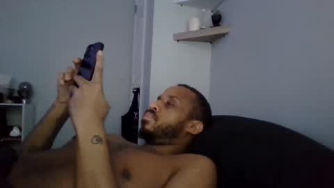 monterrojamal3 online show from March 23, 2026, 8:57 pm