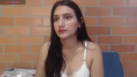 Luisa online show from April 18, 2026, 3:05 pm